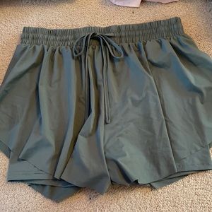 Altar d’ state active shorts with spandex